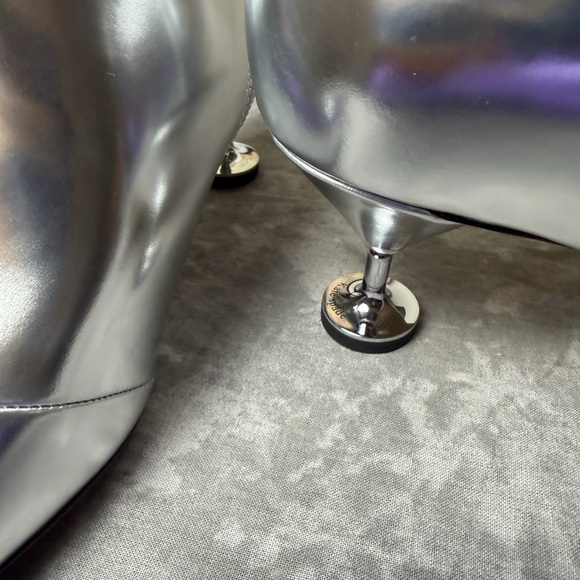 Brand New Kate Spade Silver Garnish Zip Up Ankle Boots Size 9 - Picture 10 of 16